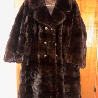 Pelliccia in visone scura vintage buone condizioni