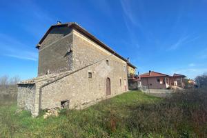 RUSTICO A MONTEFIASCONE