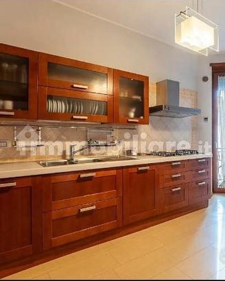 Cucina Veneta legno massello