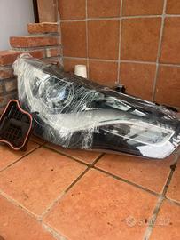 Faro lato destro passegero Audi A1