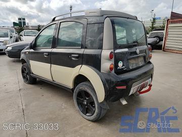 FIAT PANDA 169 1.3 D MULTIJET 4X4 70CV basso