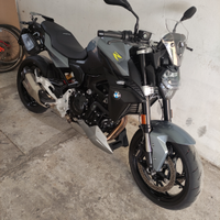 Bmw f900r