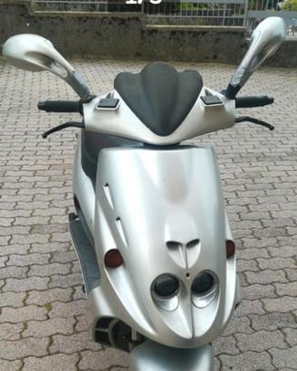 Ricambi f12