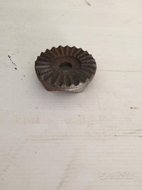 Ghiera intermedia per manubrio motozappa