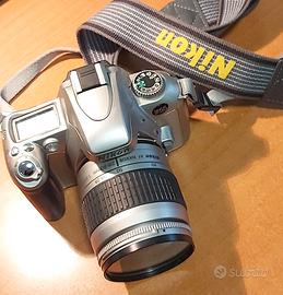 NIKON modello F55 REFLEX - Zoom Nikkor 28-80mm