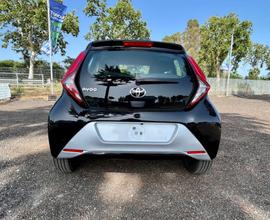 Toyota Aygo Connect 1.0 VVT-i 72CV x-play GPL* 209