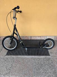 Monopattino ruote alte