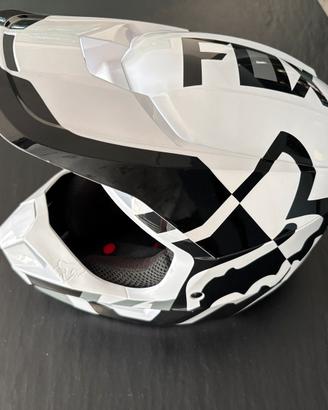 Casco FOX V1