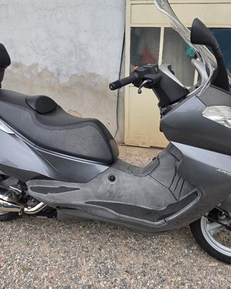 Aprilia Atlantic 400