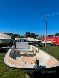 Boston Whaler 15