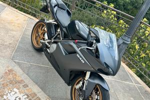 Ducati 848