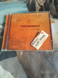 Cd the elements autografato