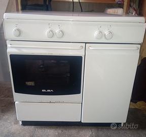 Cugina a gas Elba 4 fornelli porta bombola e forno