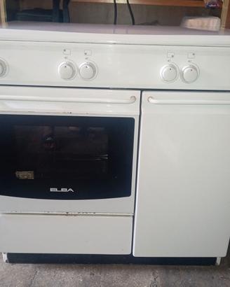 Cugina a gas Elba 4 fornelli porta bombola e forno