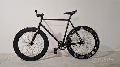 FIXED bici scatto fisso