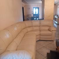 Divano in pelle 