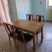 tavolo cucina e sedie 