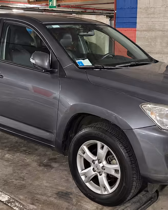 Toyota RAV4 2.2 D-4D Luxury 4x4 150 CV