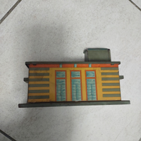 Diorama in latta stazione ferroviaria