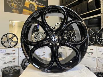 Cerchi NUOVI Alfa Romeo raggio 18 cod.87342