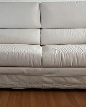 Divano in tessuto beige
