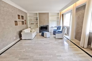 Appartamento di 220 m² con 5 locali a Albenga
