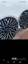 4 copricerchi lancia Ypsilon da 15 tutto 40 euro 
