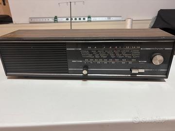 Radio mivar r40-B epoca