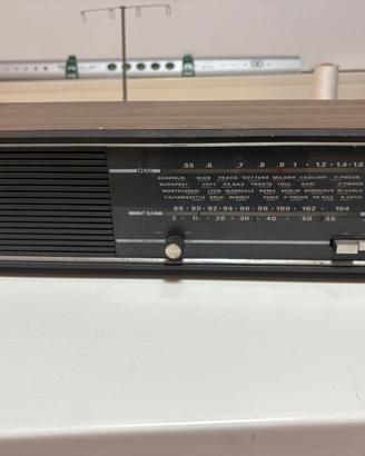 Radio mivar r40-B epoca