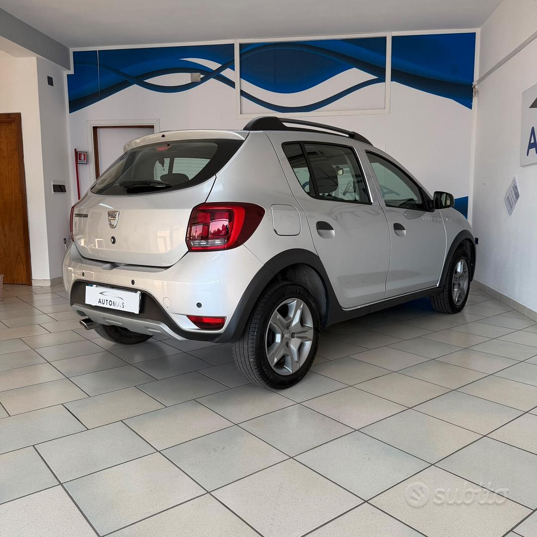 Dacia Sandero Stepway 2018 photo 4