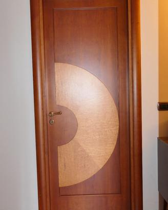 Porta da interno in ciliegio e radica