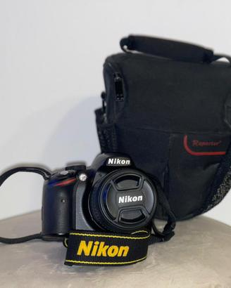 Fotocamera nikon D 3200 completa