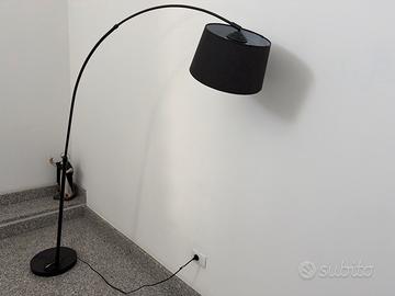 Lampada da ufficio o arredamento