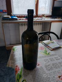 91 bottiglie di vino vuote da 2 litri