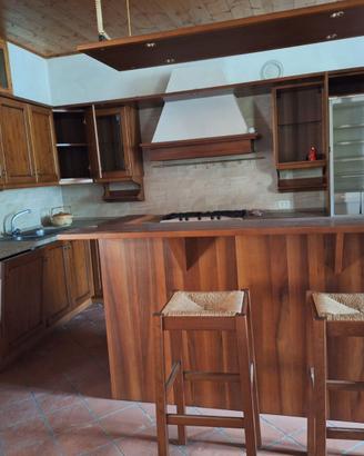 Cucina completa di elettrodomestici