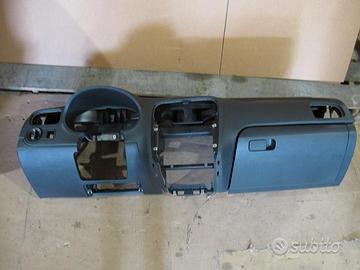 Volkswagen Polo Cruscotto 2015