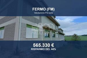 Immobile in asta di 2532 m² a Fermo