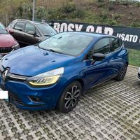 Renault Clio dCi 8V 90 CV 5 porte Moschino Life-20