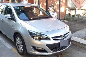 Opel Astra Tourer 1.7 Sport Tourer Cosmo  diesel