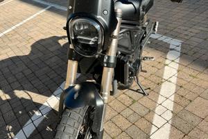 Benelli Leoncino 800 Trail