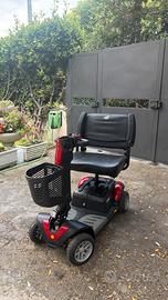 Scooter elettrico per anziani/disabili