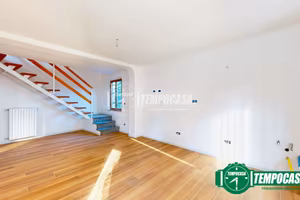 CASA INDIPENDENTE RISTRUTTURATA !!!
