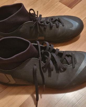 Scarpini da calcetto Nike