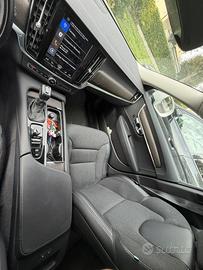 Volvo V90 Cross Country D4 AWD