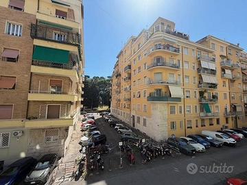 Appartamento di 142 m² con 5 locali a Roma