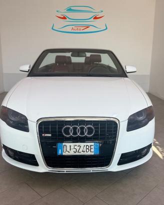 AUDI A4 Cabriolet 2.0 16V TFSI multitronic SLINE