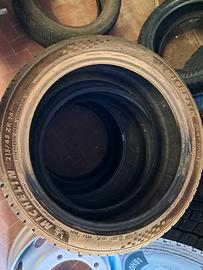 Pneumatici 215 45 18 Michelin