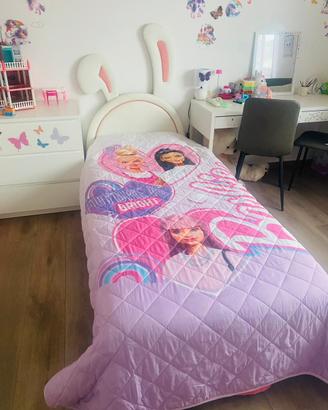 Letto a Forma di Coniglietto con Armadio