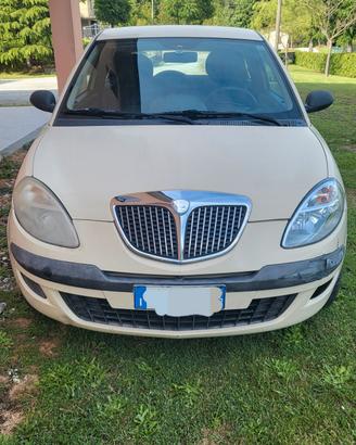 lancia ypsilon 2003