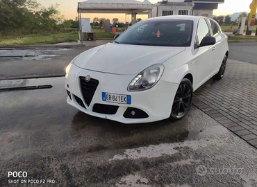Alfa Romeo Giulietta 1.6 cc 105cv 2011